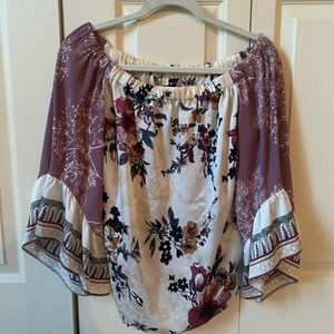 White House black market blouse